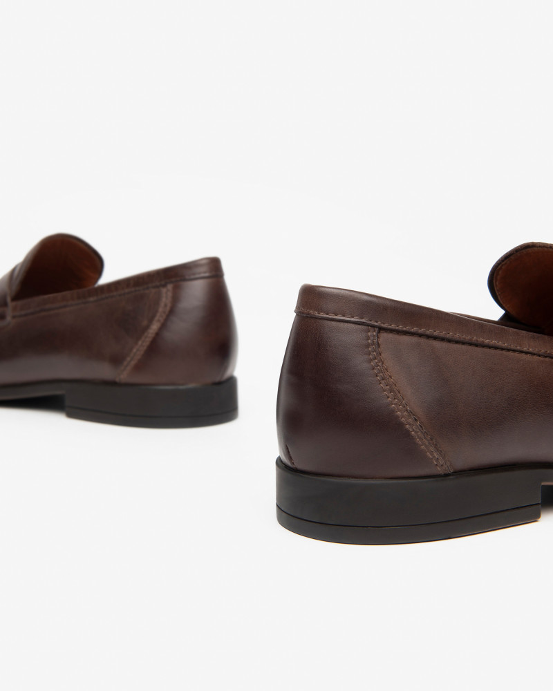 Nero Giardini mocassini uomo in pelle testa moro E400162U300