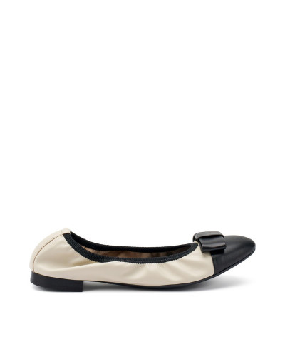 Frau ballerina in nappa nero cream con fiocco 70P3