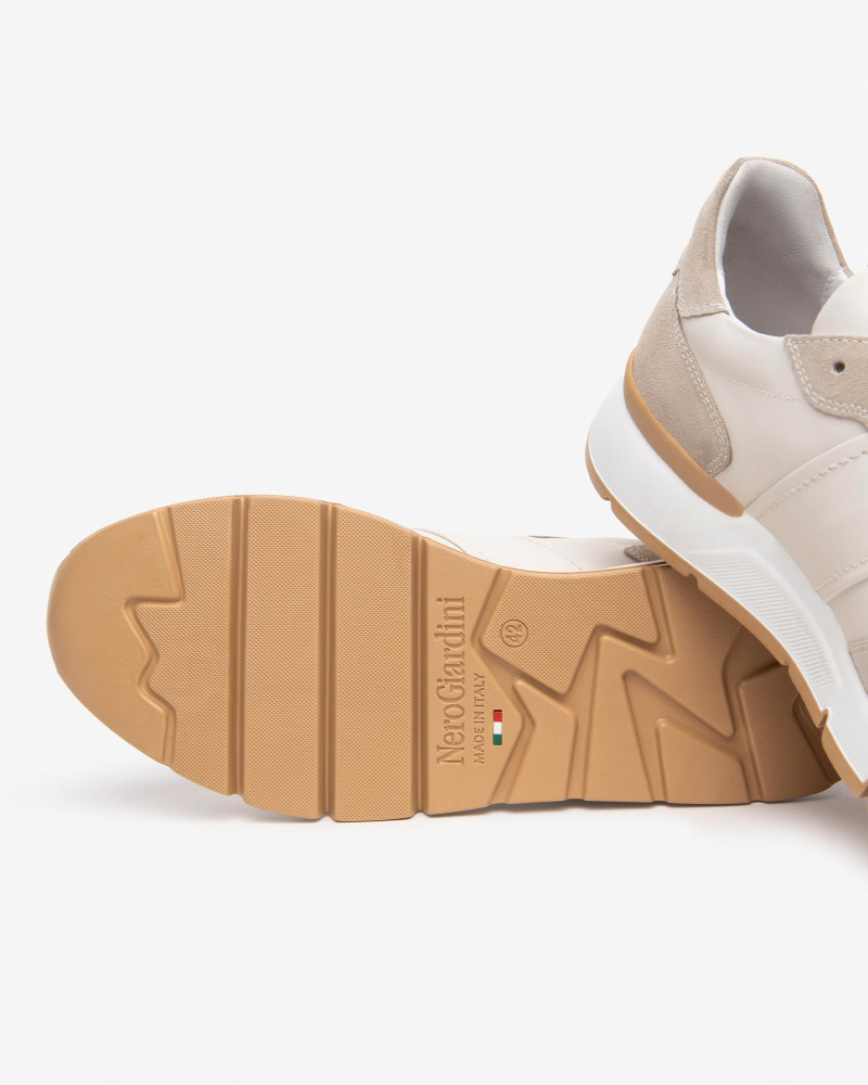 Nero Giardini sneakers uomo in pelle e camoscio col. ivory E500662U702