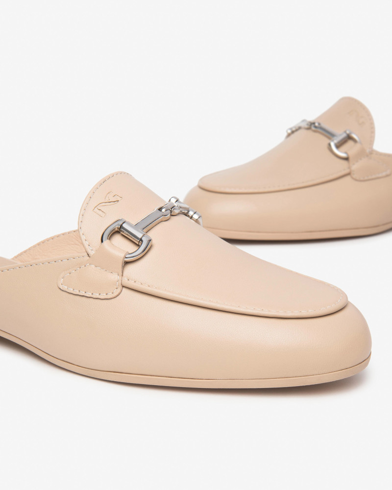 Nero Giardini sabot donna in pelle col. lino E518210D453