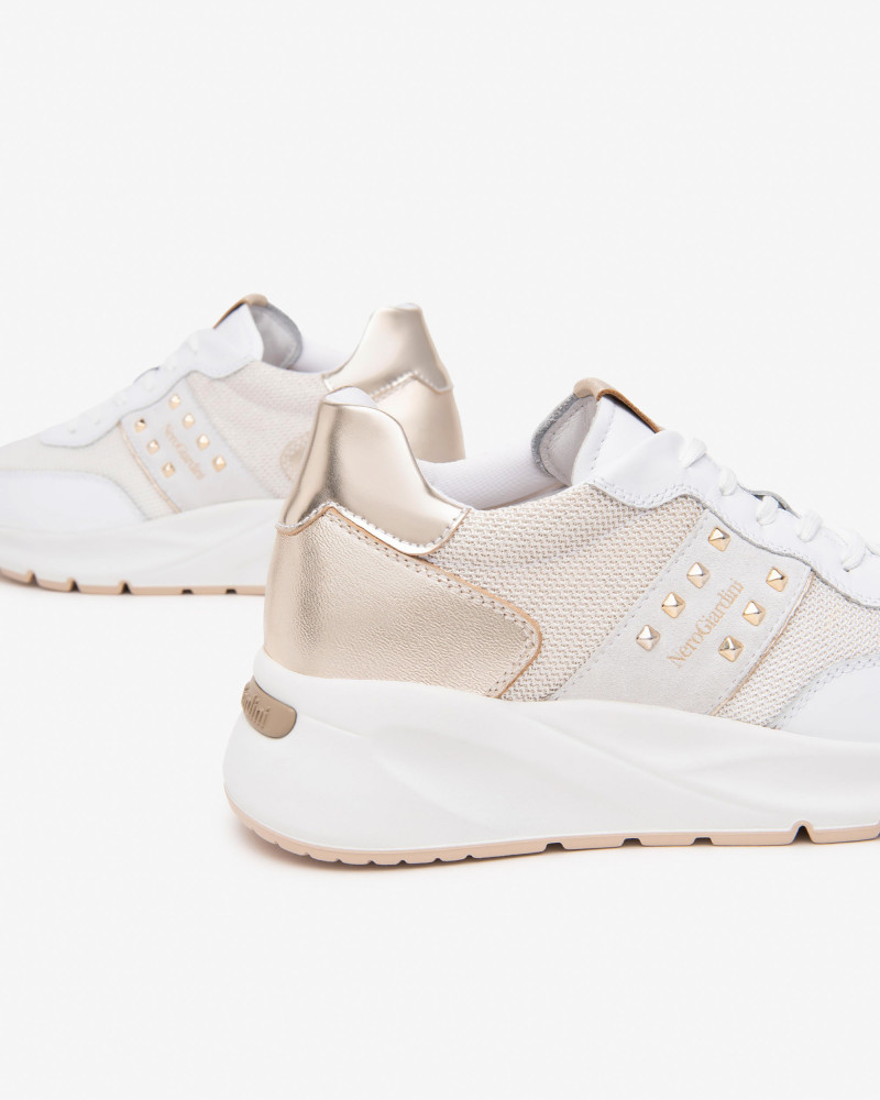 Nero Giardini sneakers donna bianco con borchie oro E512862D707