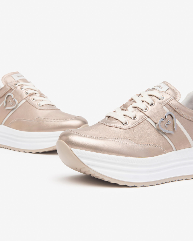 Nero Giardini sneakers donna in pelle laminata col. osso