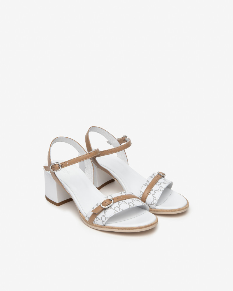 Nero Giardini sandalo bianco con fibbia strass