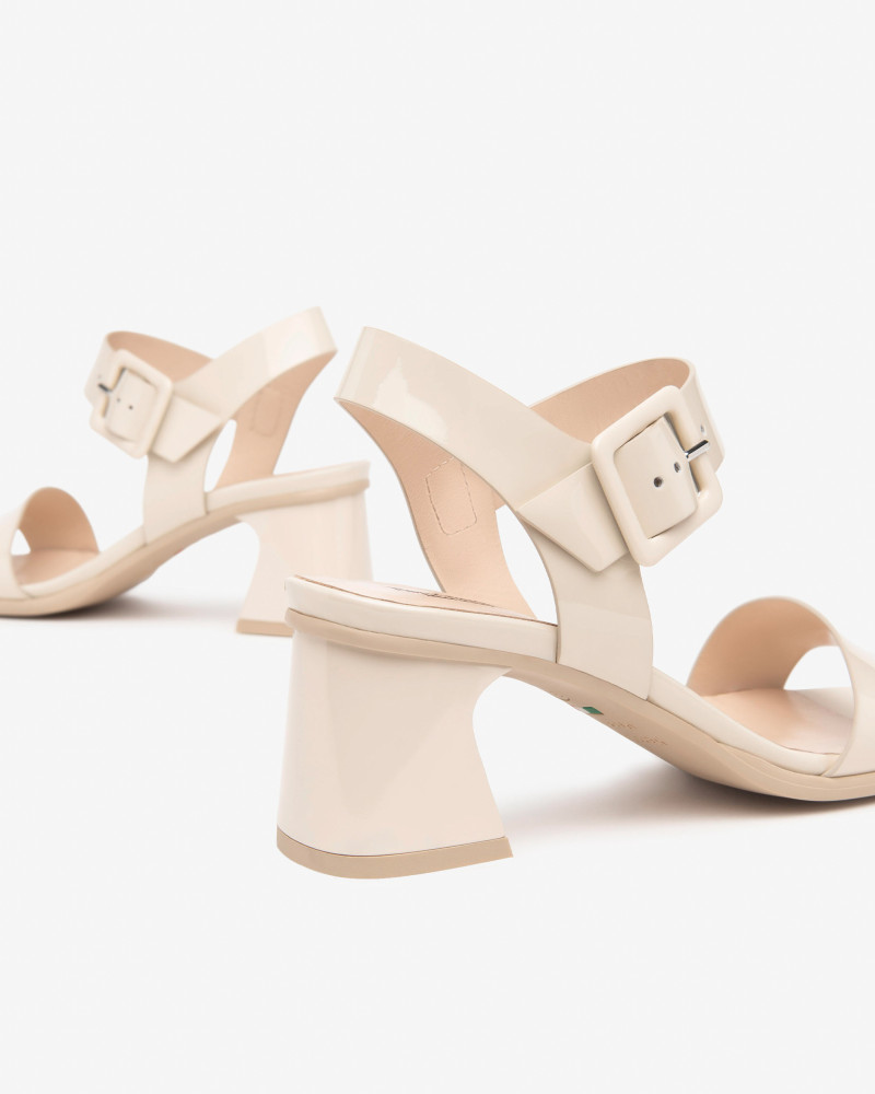 Nero Giardini sandali donna in vernice latte E513241D711