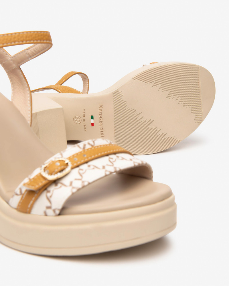 Nero Giardini sandali donna beige-senape con plateau