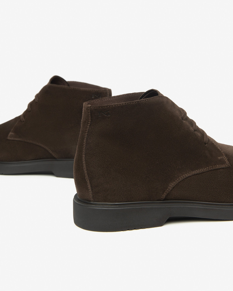 Nero Giardini polacchini in camoscio marrone I500850U300