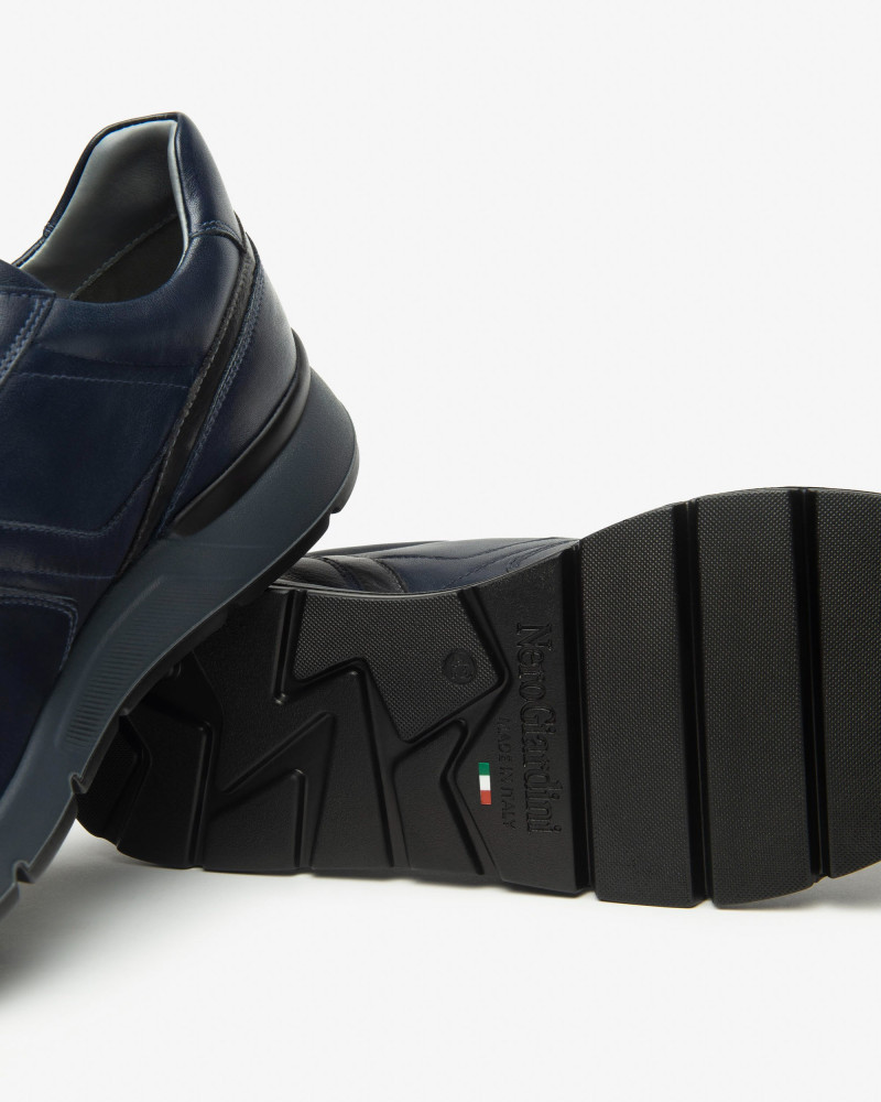 Nero Giardini sneakers uomo in pelle blu I500870U200