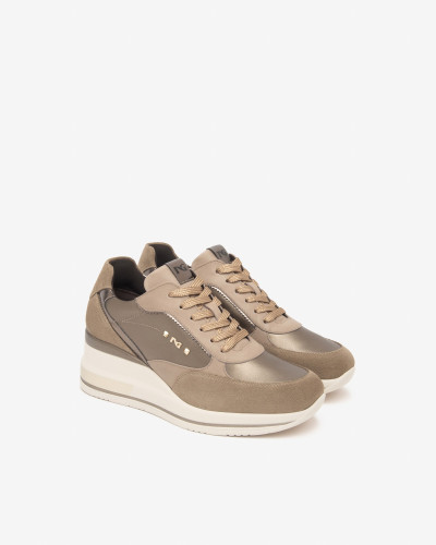 Nero Giardini sneakers donna in suede pelle e vernice beige I514130D501