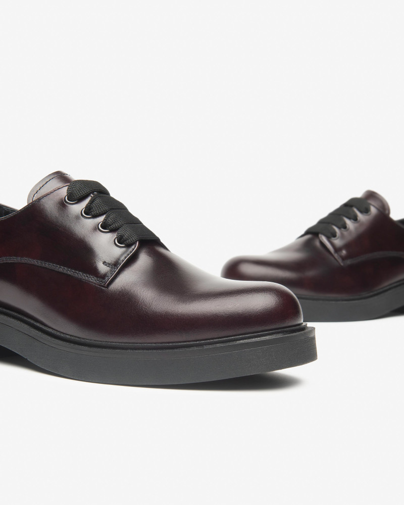 Nero Giardini stringate donna in pelle bordo' I513972D613