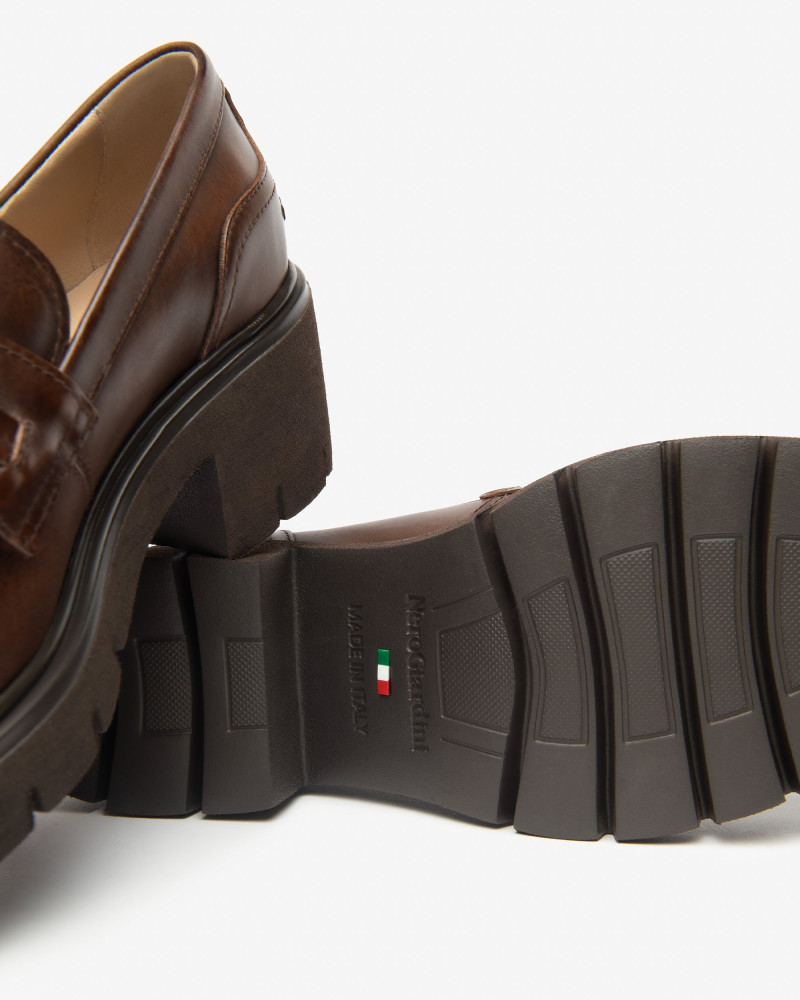 Nero Giardini mocassini donna in pelle beige I513981D412