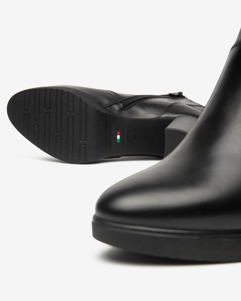 Nero Giardini tronchetti donna in pelle nero I513800D100