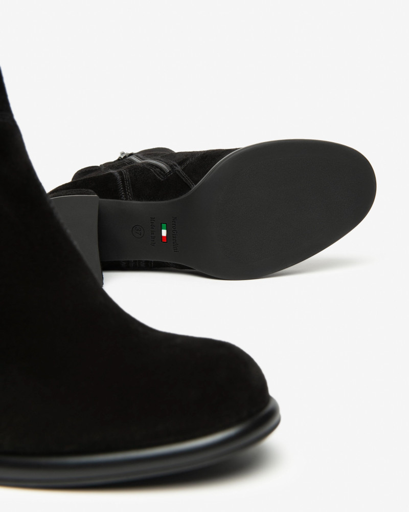 Nero Giardini tronchetti donna in suede nero I514311D100