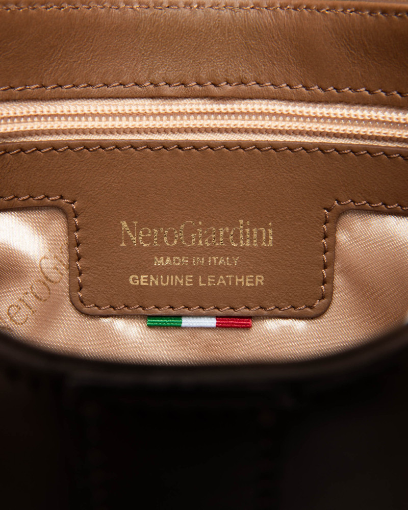 Nero Giardini borsa a tracolla da donna in pelle cuoio I544023D400