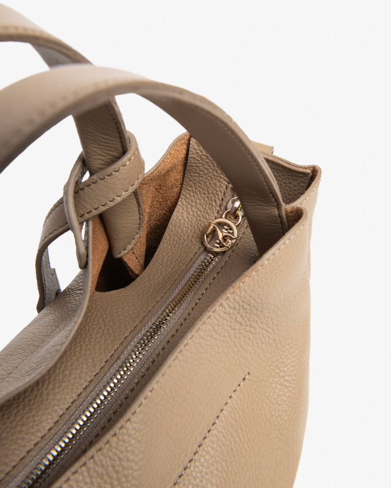 Nero Giardini borsa Hobo in pelle col. argilla I544031D331