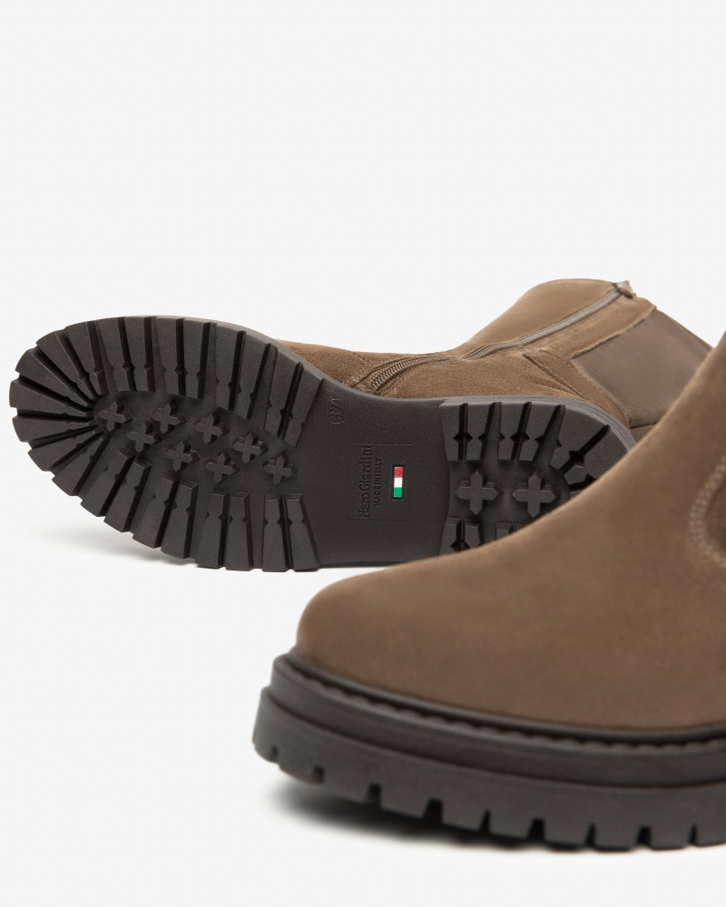 Nero Giardini stivali donna in pelle scamosciata col. spago I514843D427