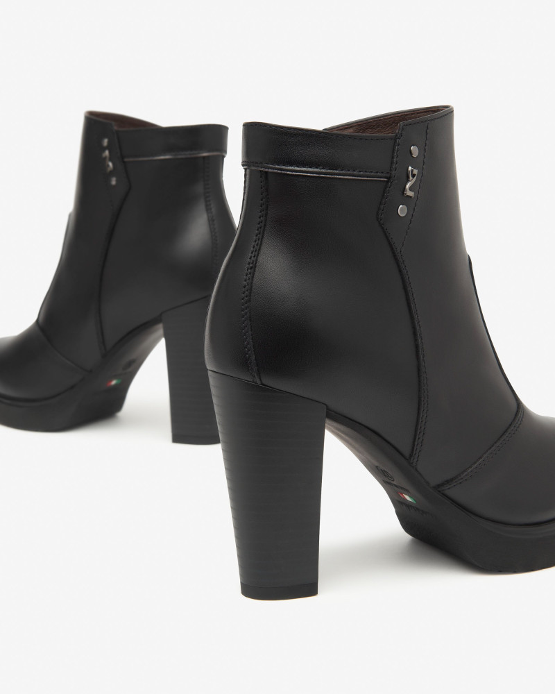 Nero Giardini tronchetti donna in pelle nero I513810D100