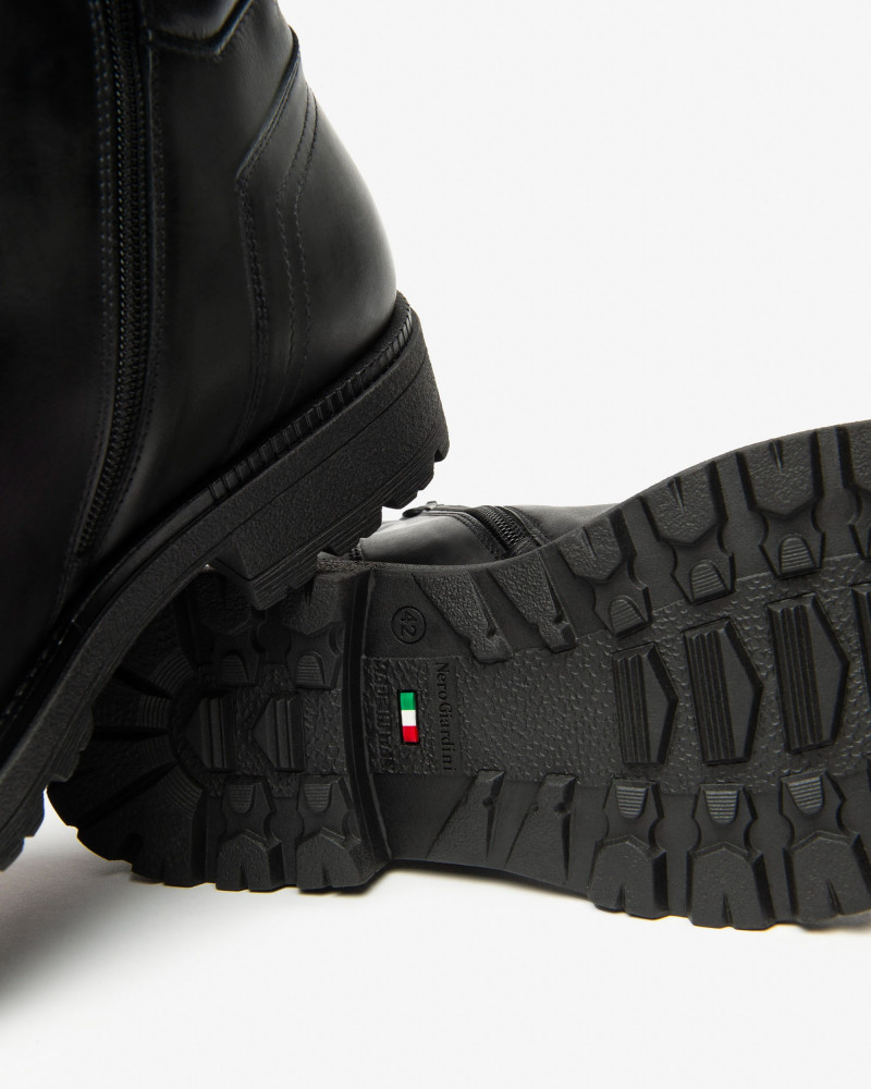 Nero Giardini anfibi uomo in pelle nero I501010U100