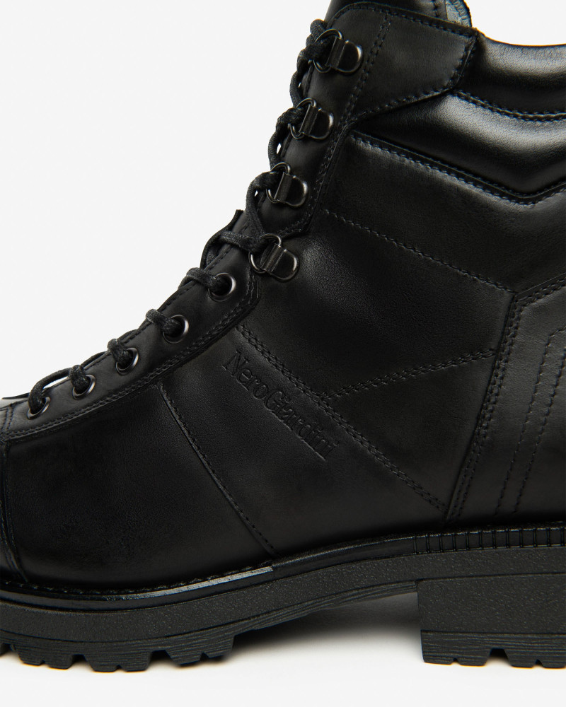 Nero Giardini anfibi uomo in pelle nero I501010U100