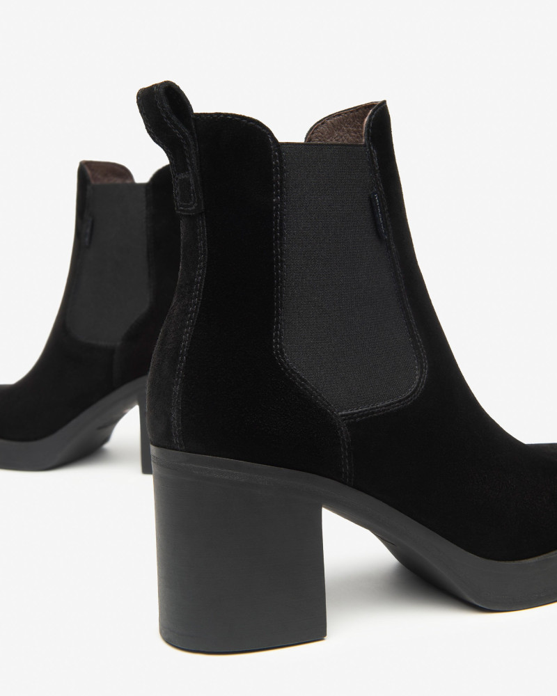 Nero Giardini stivaletti chelsea donna in suede nero I513890D100