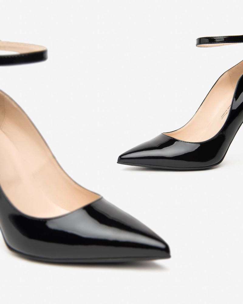 Nero Giardini décolleté in vernice nero I410820DE100