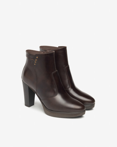 Nero Giardini tronchetti donna in pelle col. t.moro I513811D300