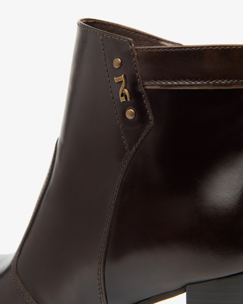 Nero Giardini tronchetti donna in pelle col. t.moro I513811D300