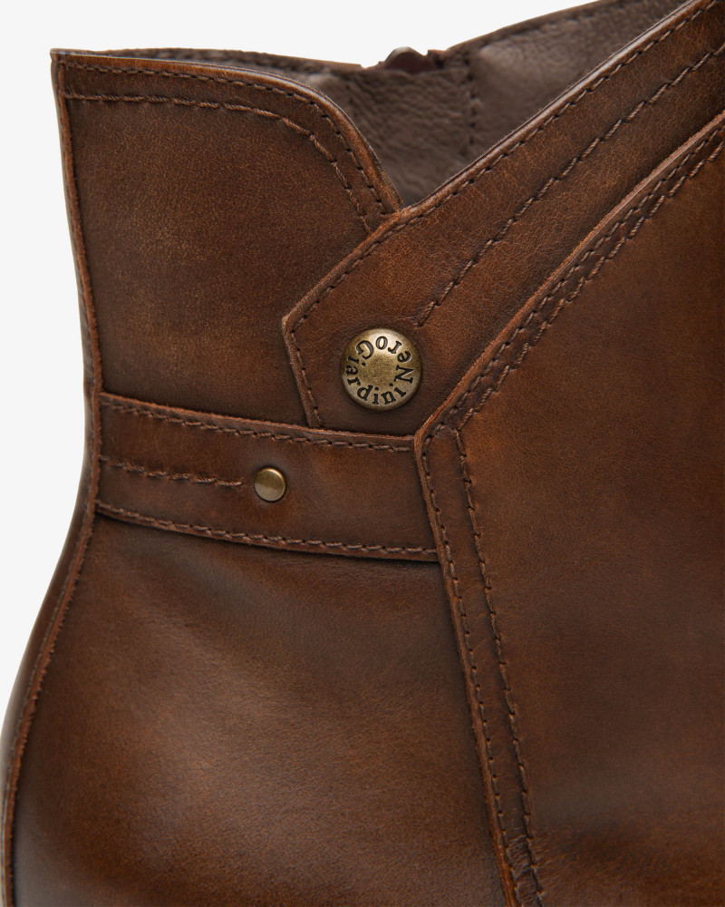 Nero Giardini stivaletti donna in pelle col. beige I513874D412