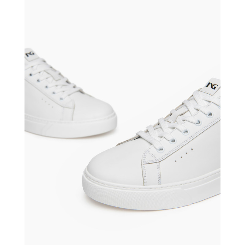 Nero Giardini sneakers in pelle total white E400240U707