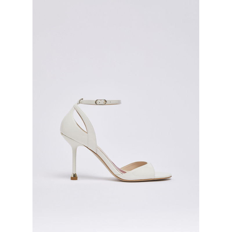 Liu Jo sandali My Tracy 02 in vernice milk SXX017EX004