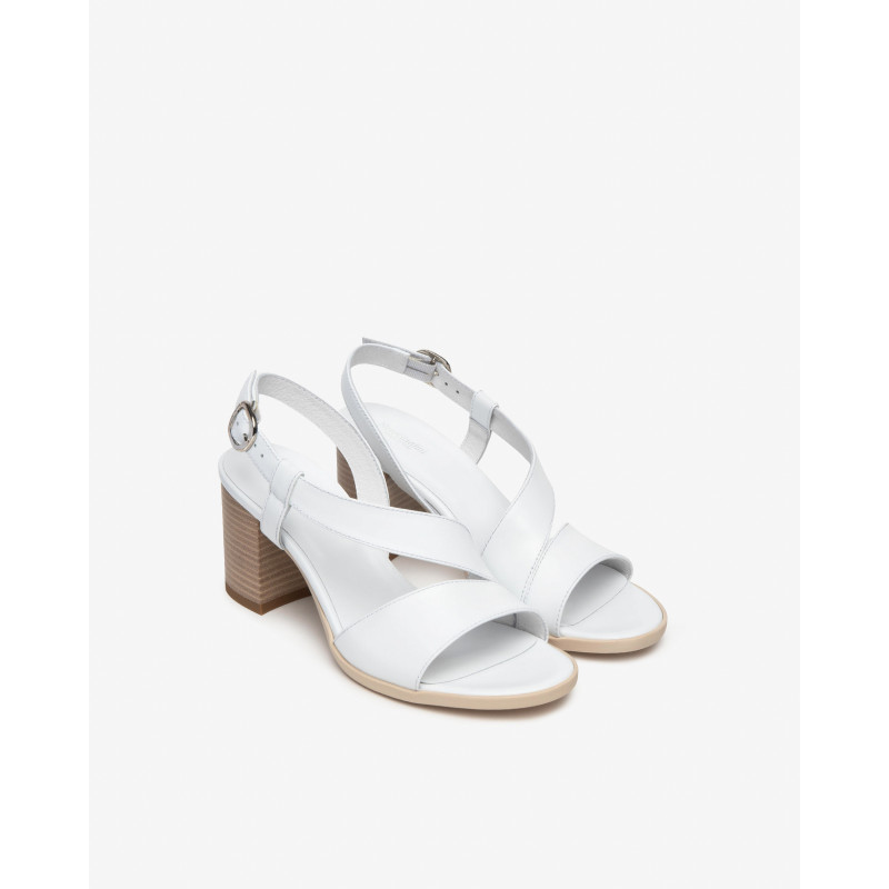 Nero Giardini sandalo bianco E410440D707