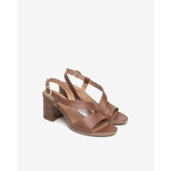 Nero Giardini sandali donna in pelle color cuoio E610440D400