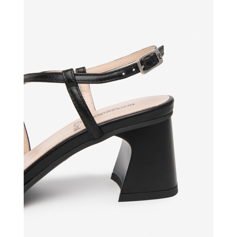 Nero Giardini sandali donna in pelle nero E615740D100