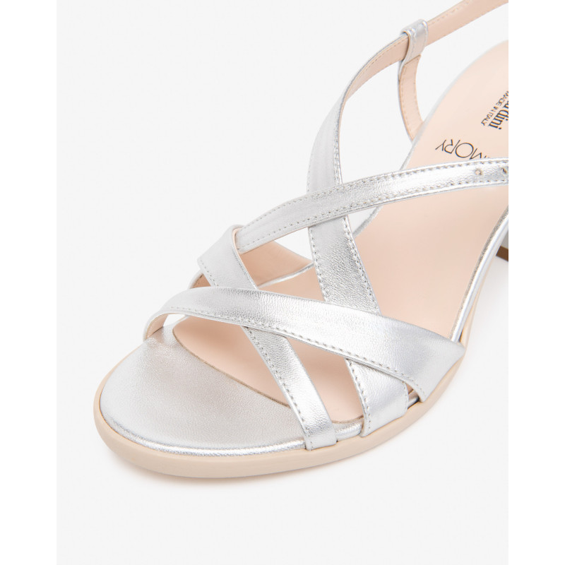 Nero Giardini sandali donna in pelle laminato argento E615753D700