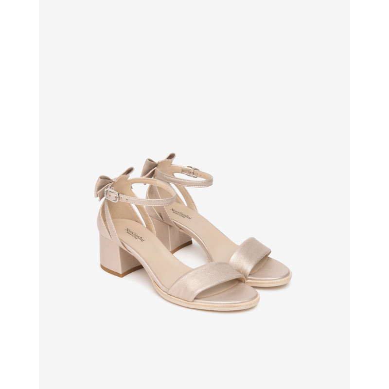 Nero Giardini sandali donna in pelle color sand E615851D675