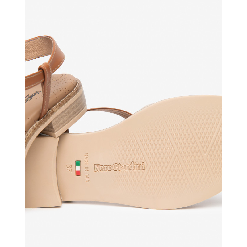 Nero Giardini sandali donna in pelle e tessuto tecnico col. lino E615890D453