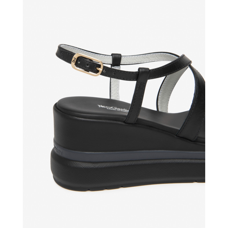 Nero Giardini sandali donna in pelle nero E615953D100