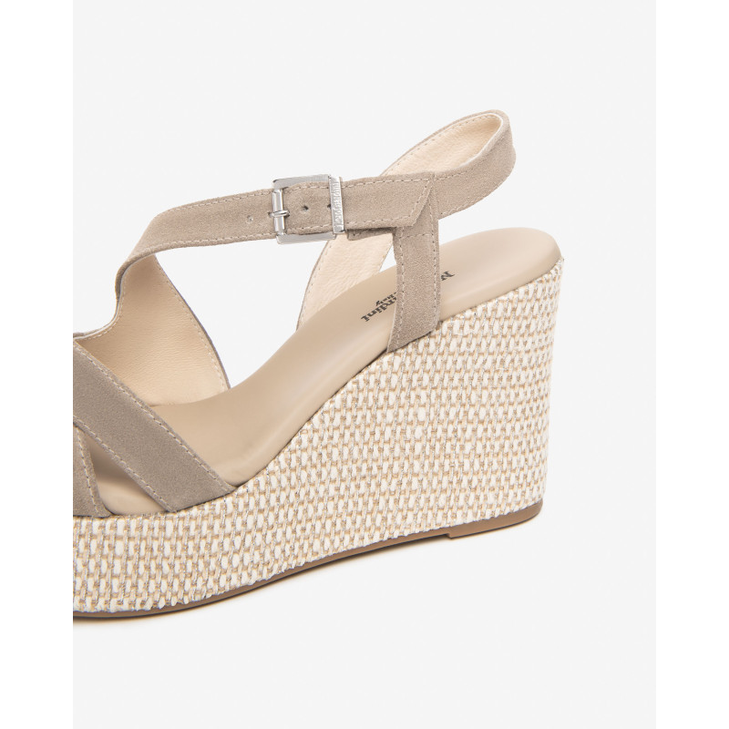 Nero Giardini sandali donna in camoscio col creta E616020D451