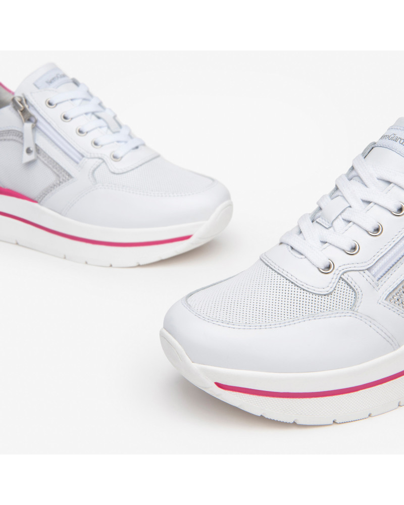 Nero Giardini sneakers bianca zip e strass E409830D707