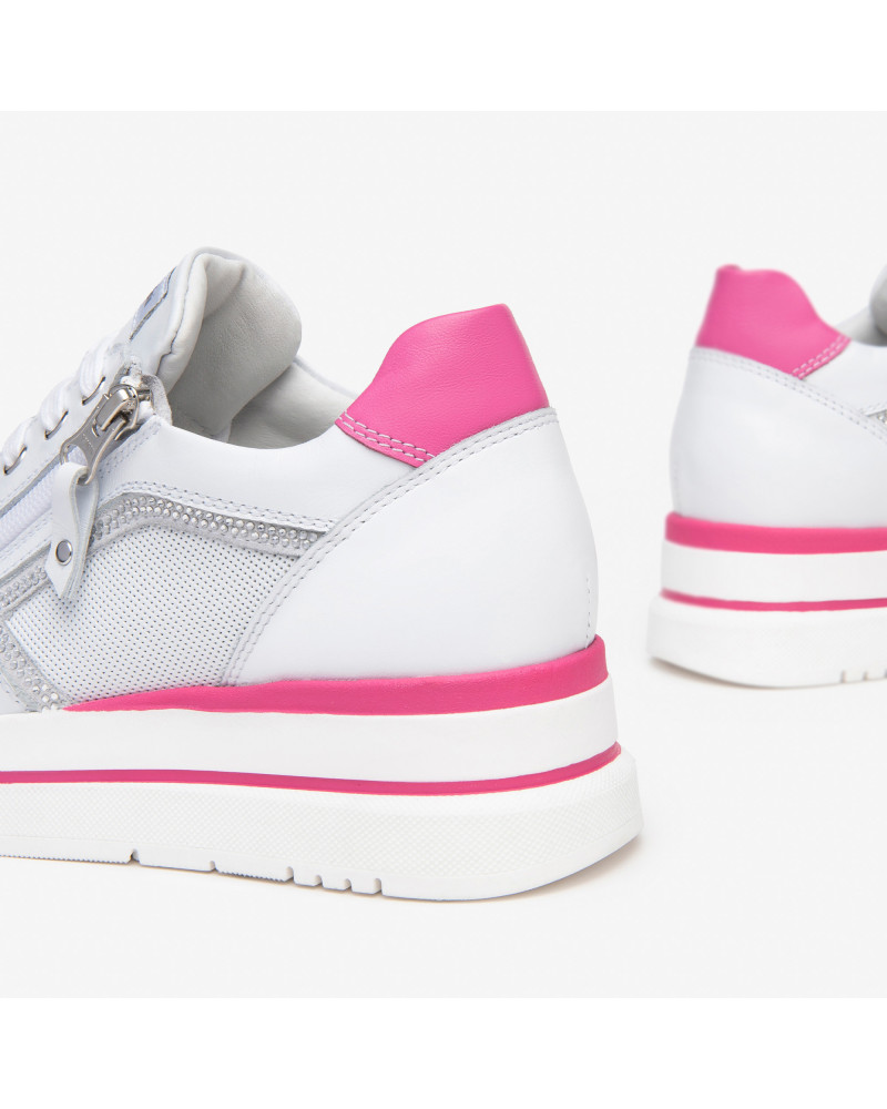 Nero Giardini sneakers bianca zip e strass E409830D707