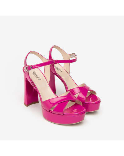Nero Giardini sandalo in vernice fuxia E410212D609