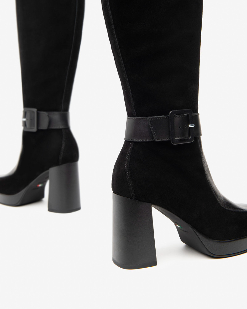 Nero Giardini stivali donna in camoscio e pelle nero I410913D100