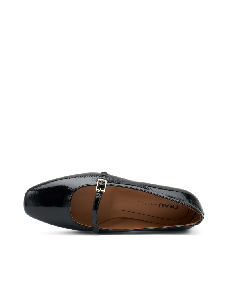 Frau ballerina in vernice con cinturino nero 91J0
